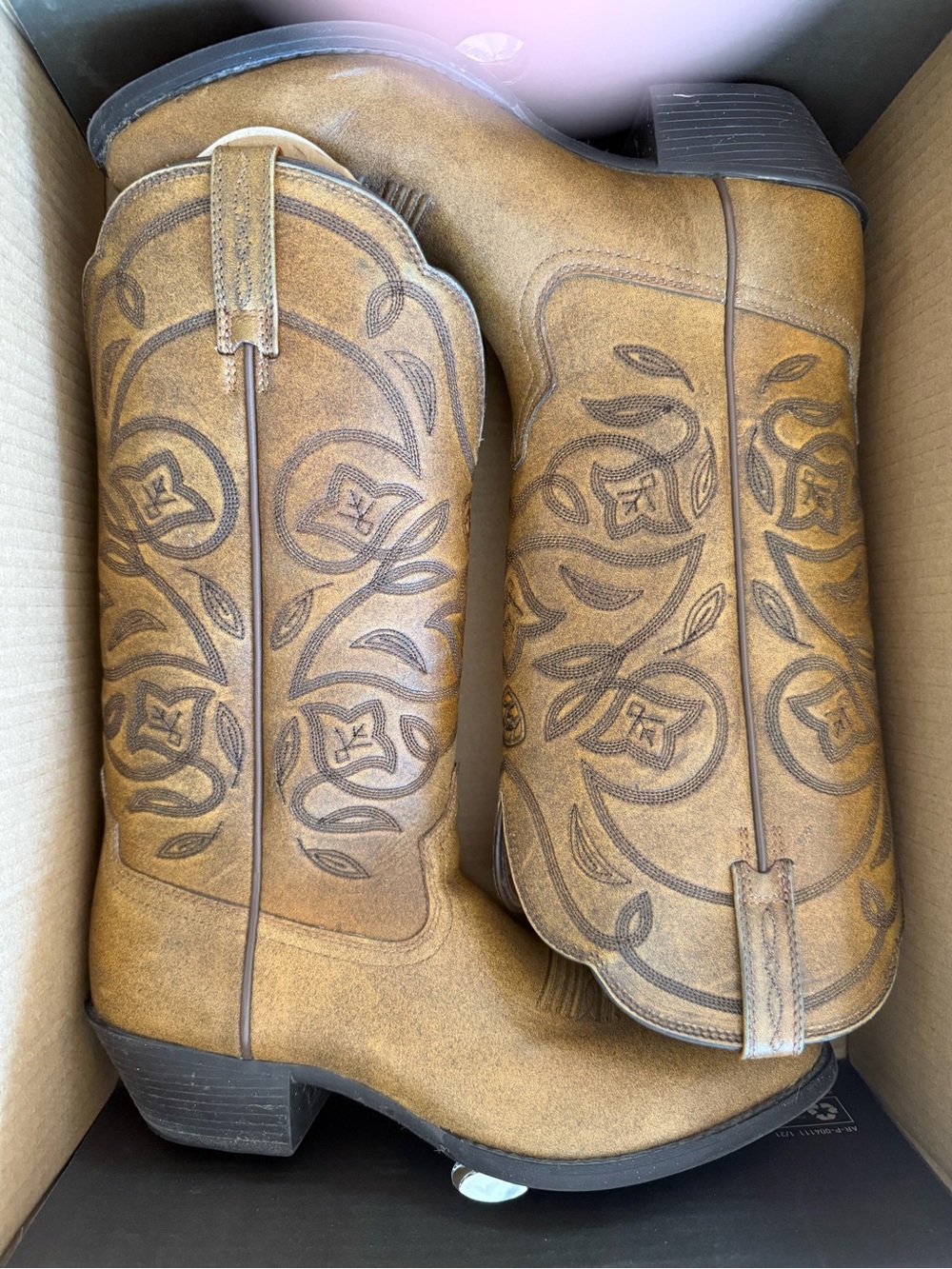 Ariat Tan/Brown Embroidered Western Boots - Picture 2 of 5